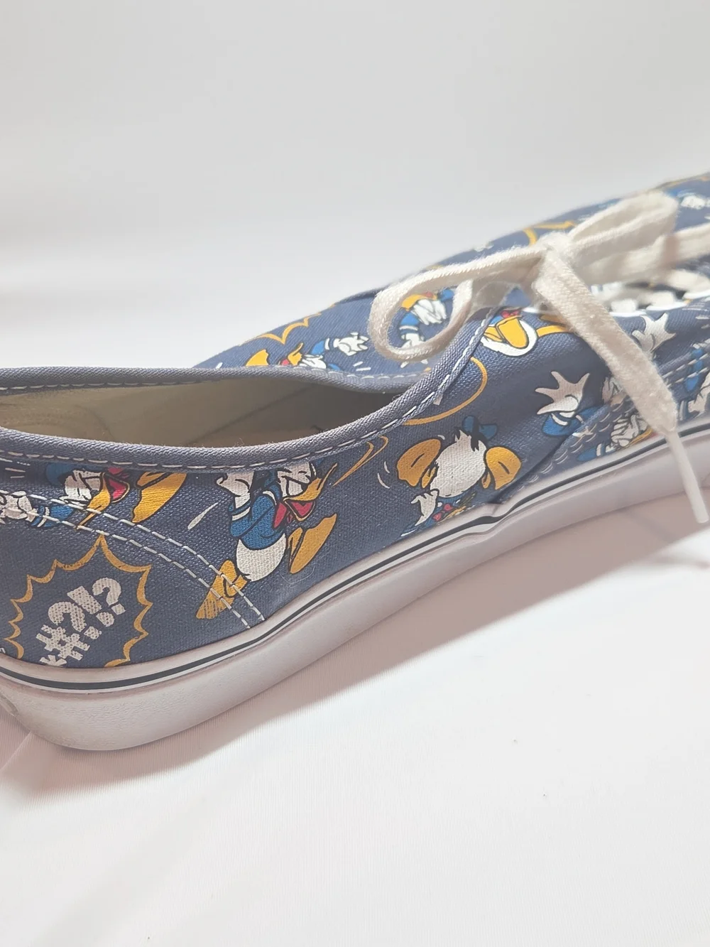 Vans Mens Size 10.5 Blue Donald Duck Disney Print Lace-Up Sneakers